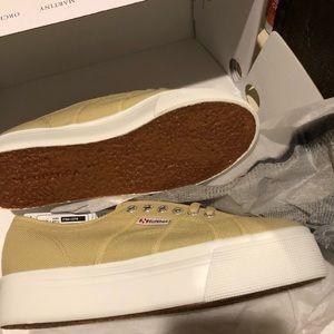 Brand new Supergas!!